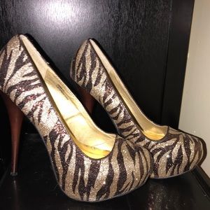Bronze/Gold zebra print heels